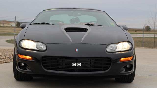 2001-chevrolet-camaro-z28-dale-earnhardt-intimidator-ss_6098.jpg
