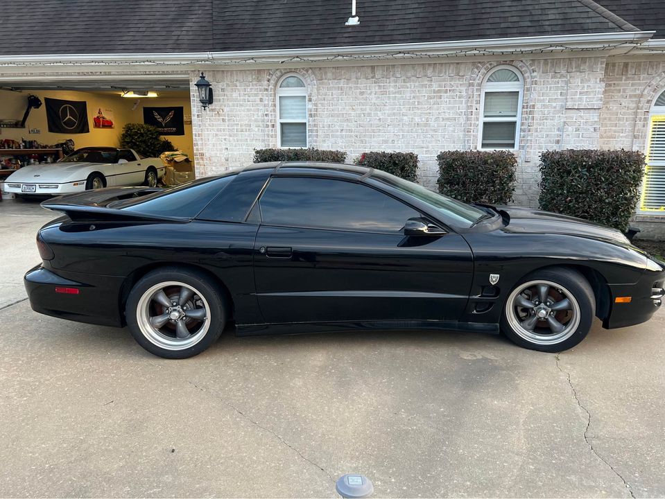 BB5Black (2).jpg