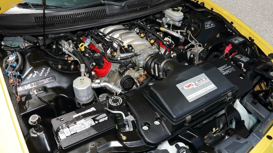 4ZL132.jpg