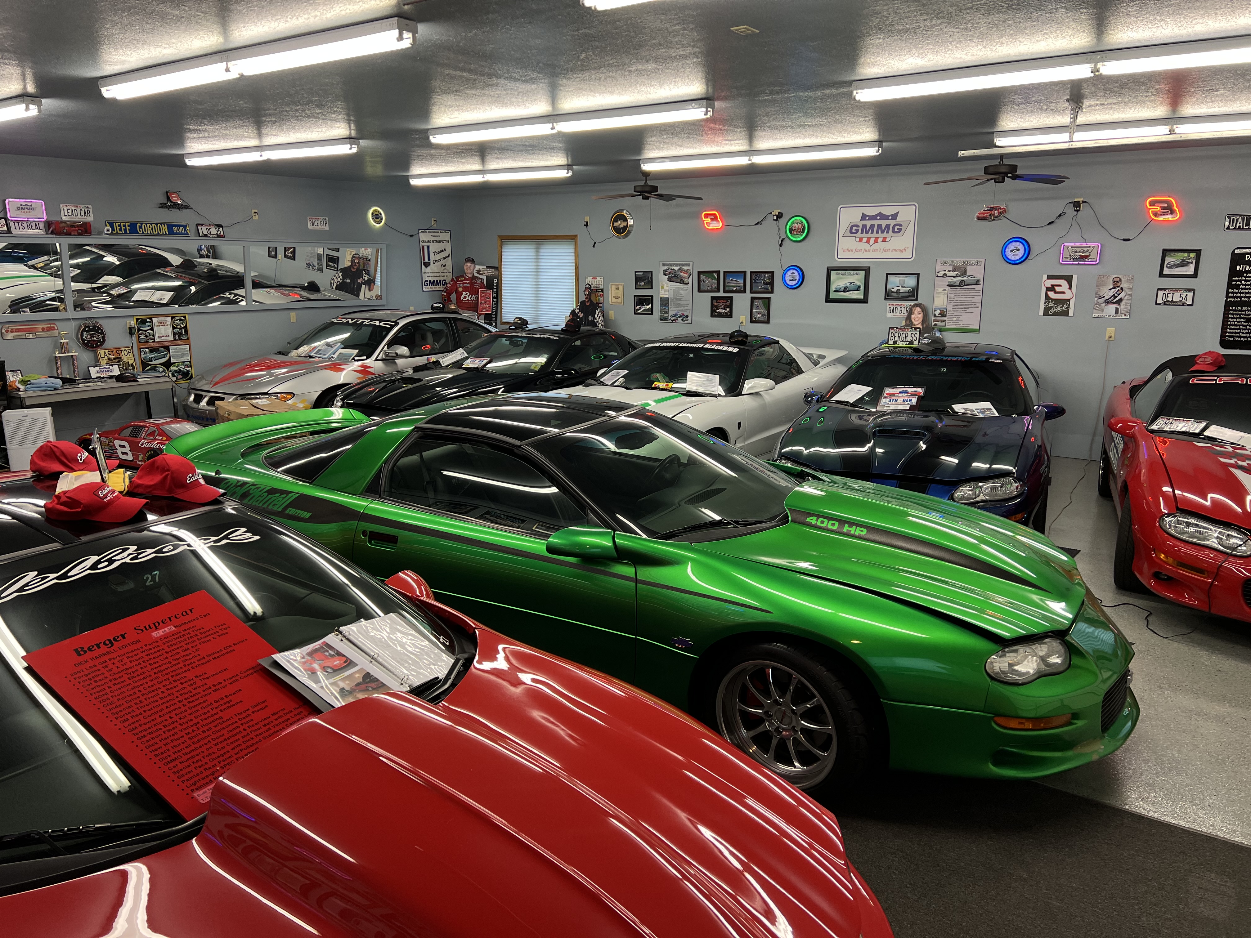 Showroom DH27 (11).jpg